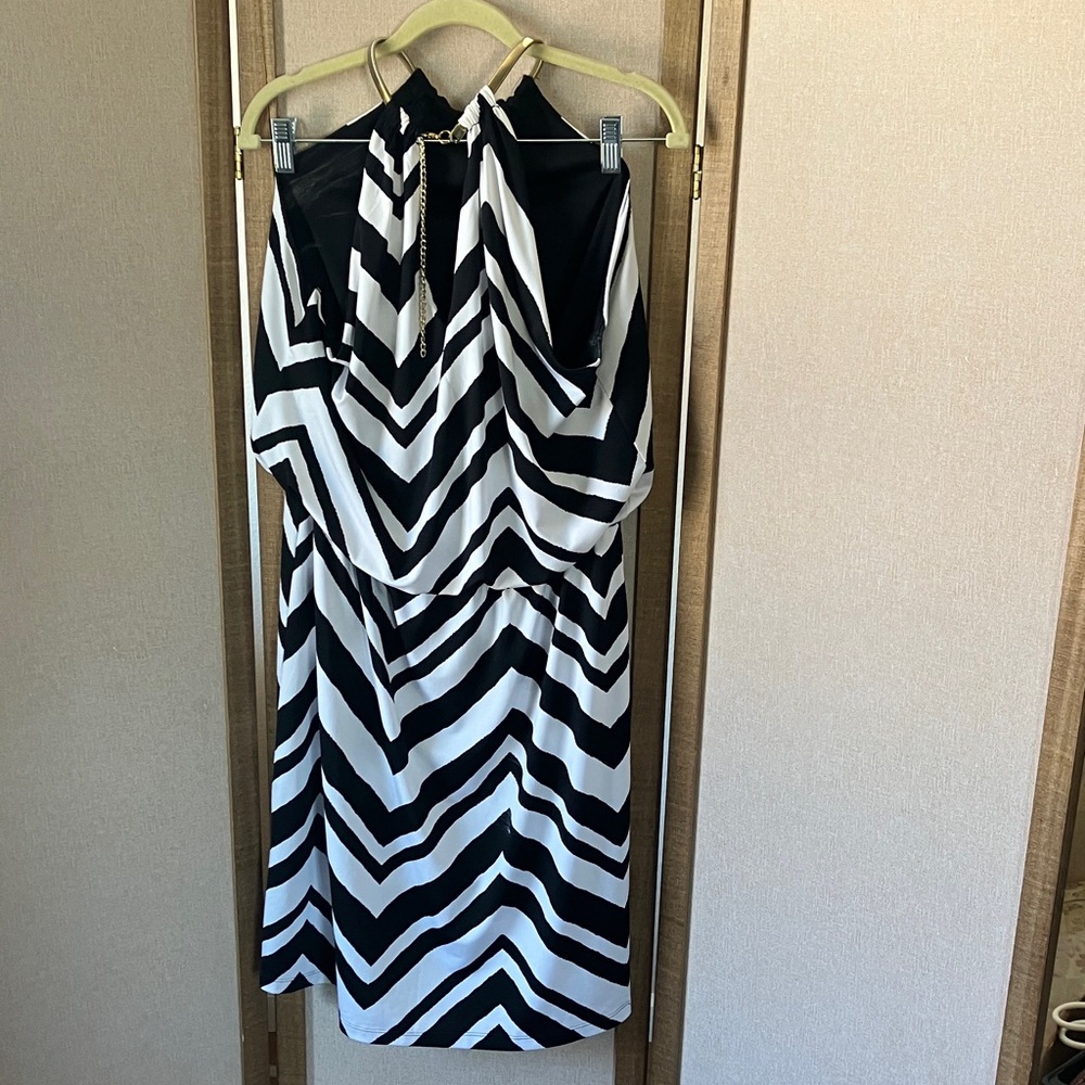FINAL MARKDOWN MSK Elegant Black and White dress large